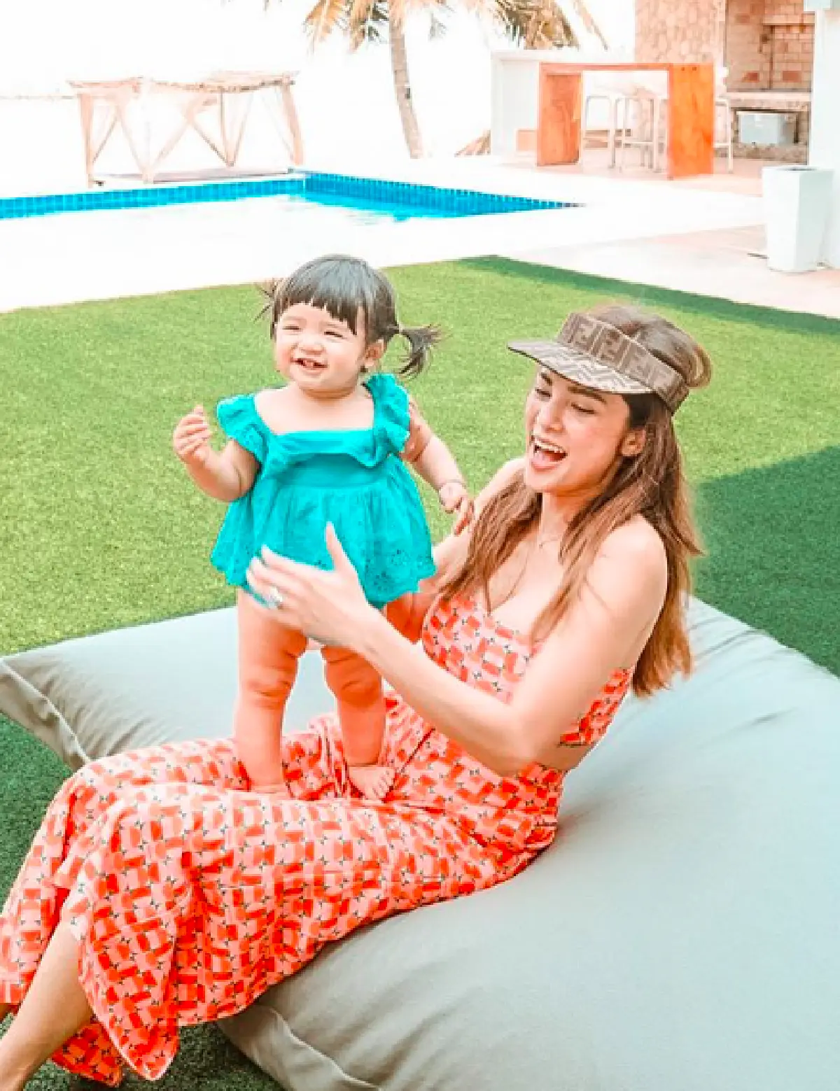 "น้องดิสนีย์" ถูกชาวเน็ตคอมเมนต์ด่า "เอาแต่ใจ" งานนี้โดนทั้งบ้านซัดกลับ