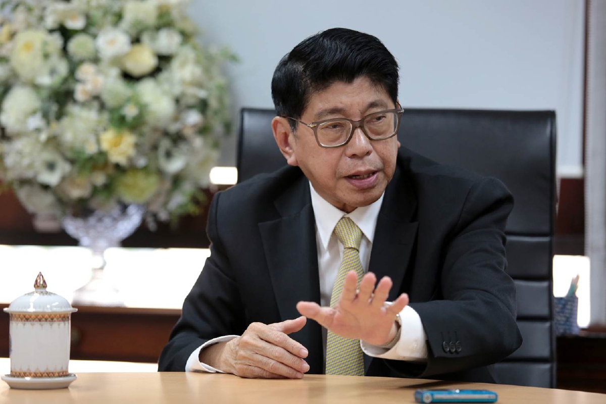 วิษณุเผยหากขยายพรก.ฉุกเฉินต้องเสนอเข้าครม.ก่อนหมดอายุ1สัปดาห์ วิษณุเผยหากขยายพรก.ฉุกเฉินต้องเสนอเข้าครม.ก่อนหมดอายุ1สัปดาห์