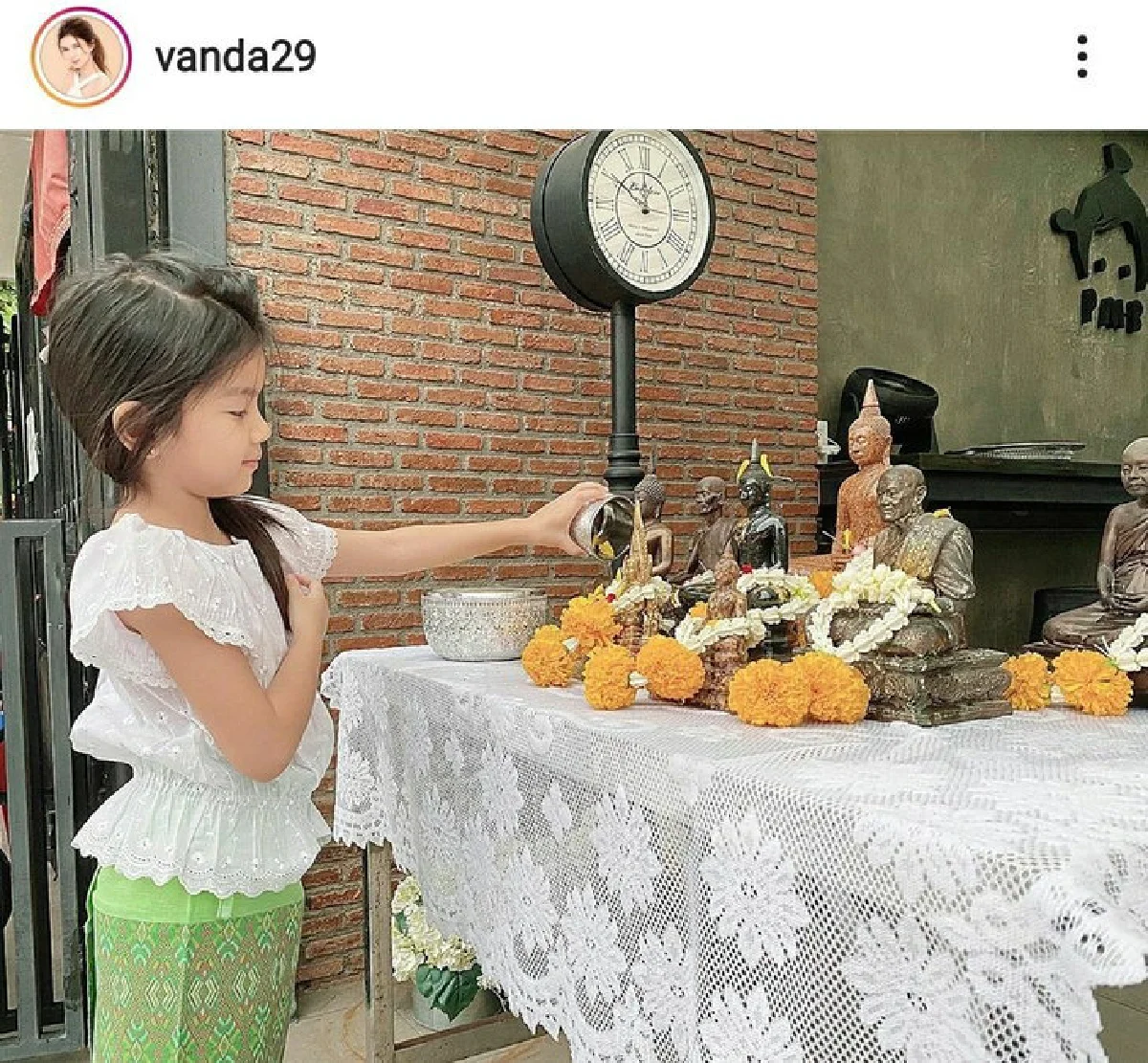 ส่องภาพซุปตาร์เด็ก..แต่งชุดไทยอวดความน่ารักรับวันสงกรานต์ 2020