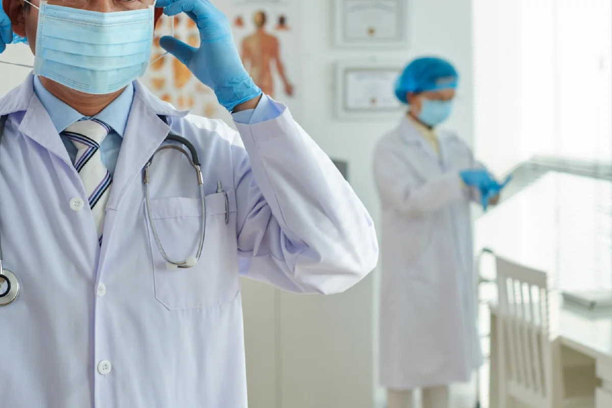 Frontliner คนแถวหน้าในช่วงระบาดของ COVID-19