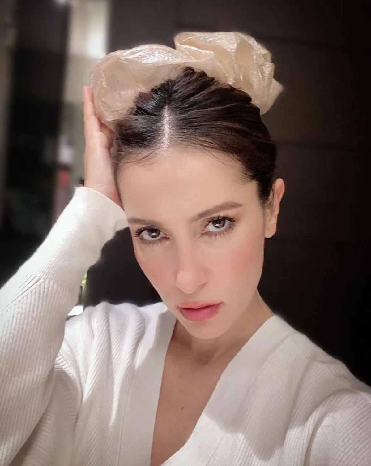 แอน ทองประสม เยี่ยมคุณลุงผู้มีพระคุณ มอบของขวัญสุดพิเศษให้ในวันสงกรานต์