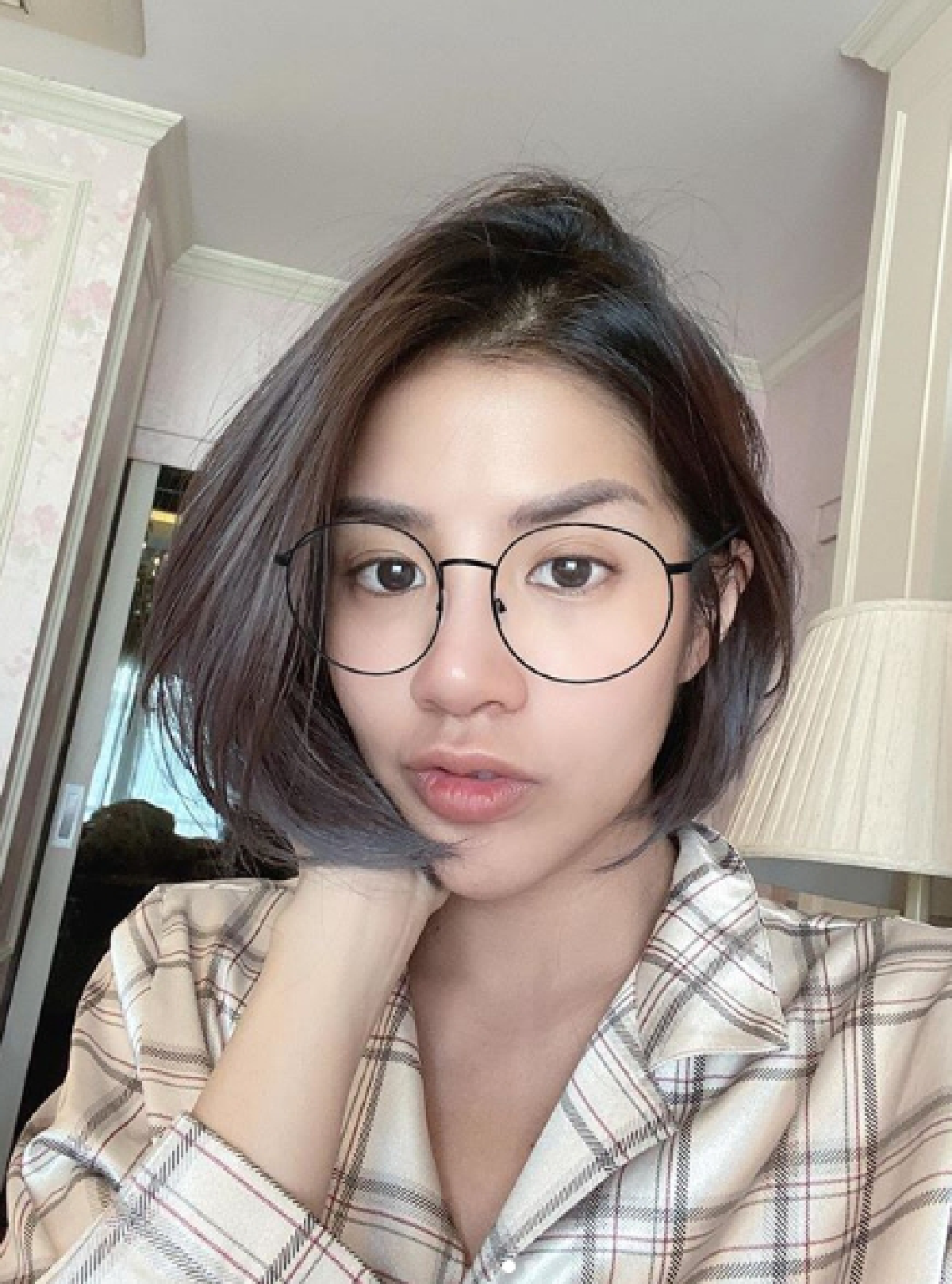 ใบเตย อาร์สยาม บริจาคเงิน 2 แสนให้รพ. หลังนำของแบรนด์ออกมาขาย