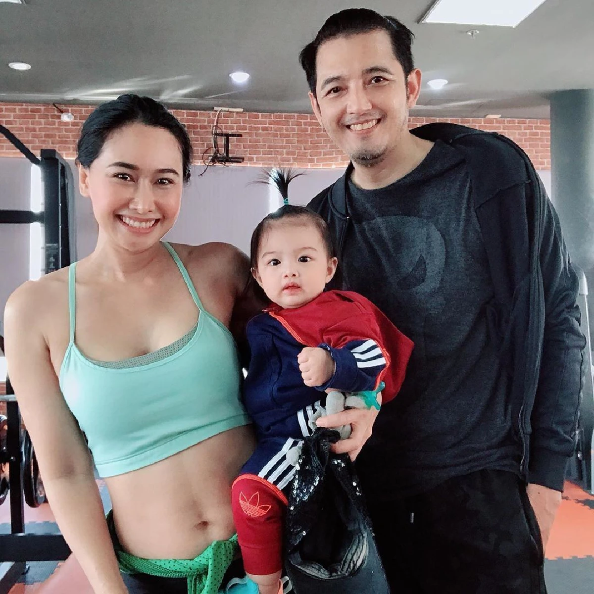 ติ๊ก บิ๊กบราเธอร์ อัดคลิปน่ารักเต้นกับ น้องวีจิ หลังเปิดใจเซ็นใบหย่า ศรราม