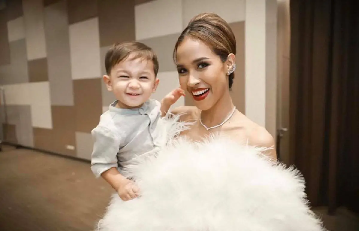 ซูมความน่ารัก น้องเบฬิน ลูกชายสุดที่รักของ เมญ่า ฉายแววหล่อตั้งแต่เด็ก