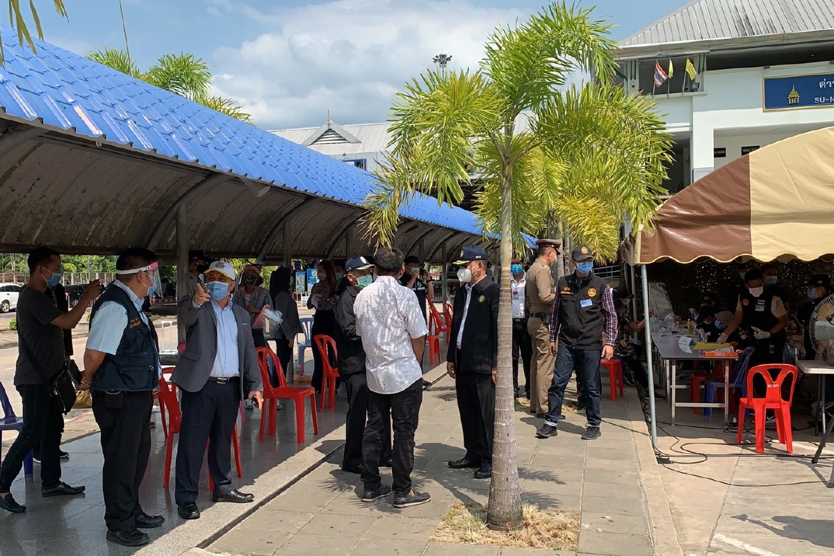 คนไทยกลับเข้าประเทศผ่านด่านสุไหงโก-ลกเกินเป้า ผ่านจุดคัดกรองเข้มคุมโควิด-19