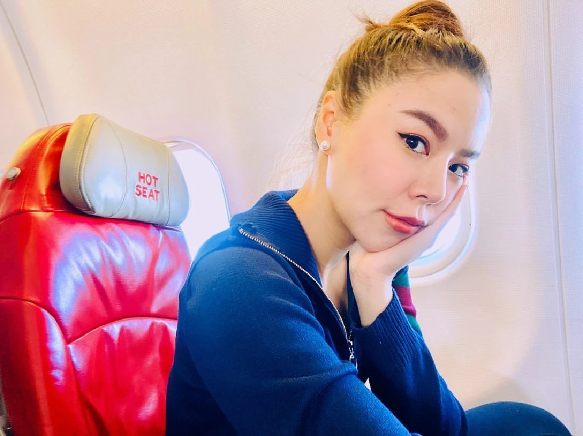 ซานิ ย้อนวันวานโชว์ลุคสาวเท่ ผ่านมา 10 ปีสวยเป๊ะเปลี่ยนเป็นคนละคน