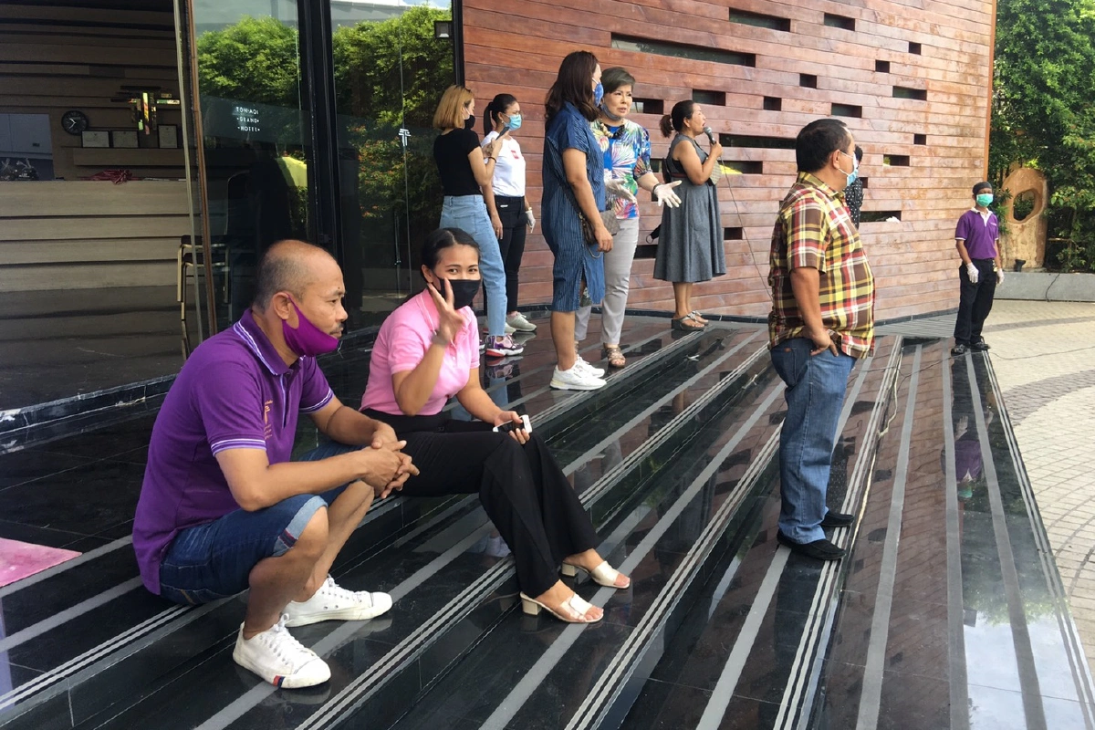 เจ้าของโรงแรมในอ.หาดใหญ่ทำอาหารแจกฟรีทุกเสาร์สู้โควิด-19