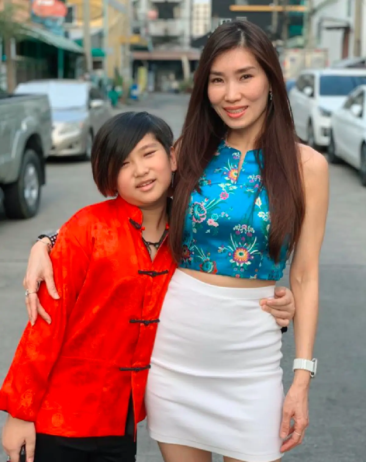 “เจ็ง วิไลลักษณ์” ภรรยา “พีท ทองเจือ” เจ็บปวดใจ ลูกมีปัญหาแต่ช่วยไม่ได้