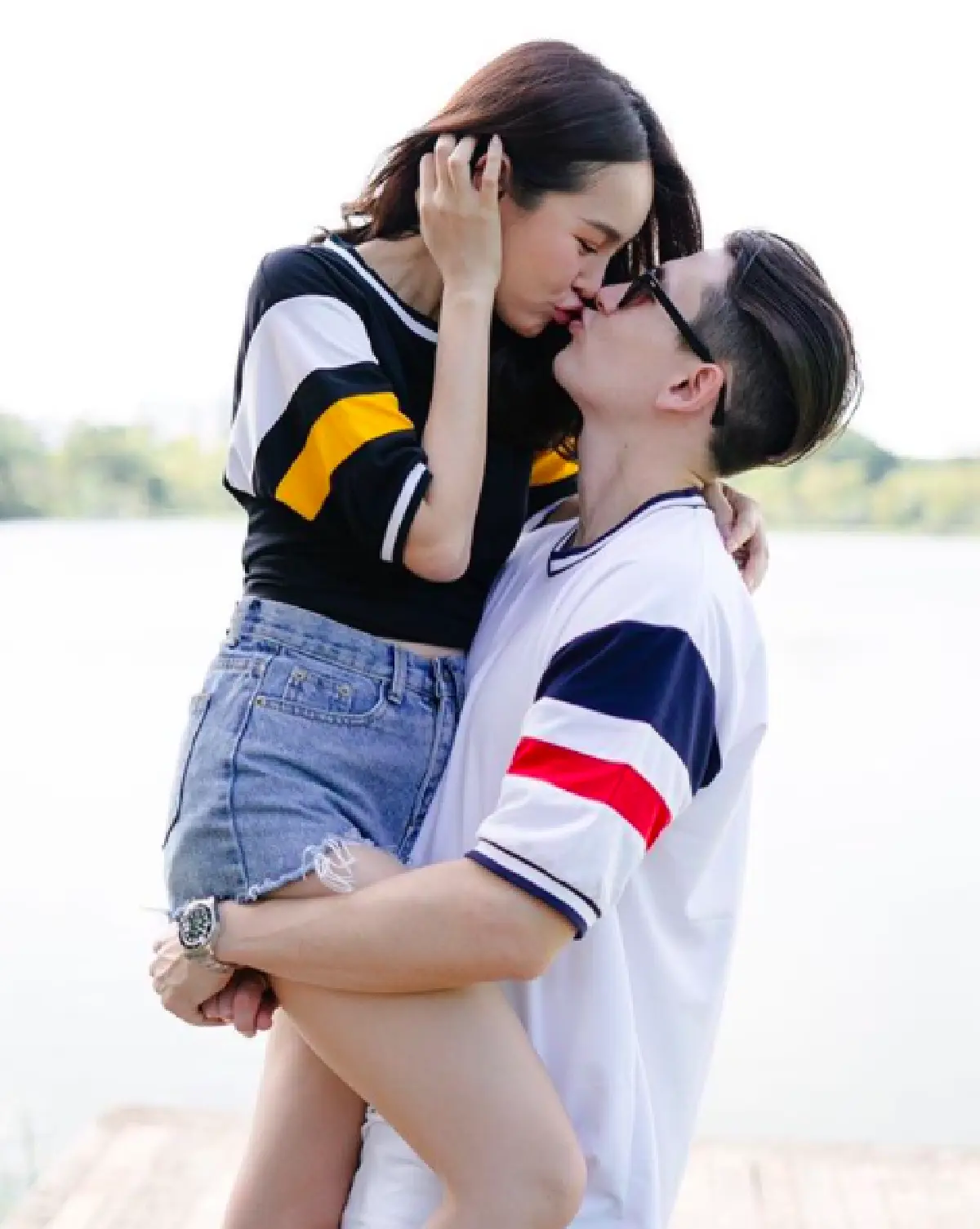 “ปุ้มปุ้ย” ซื้อนาฬิกาหรูให้ “กวินท์” วันเกิด บอกไม่ใช่สายเปย์แต่ชอบทุ่มเทเพื่อผู้ชาย!