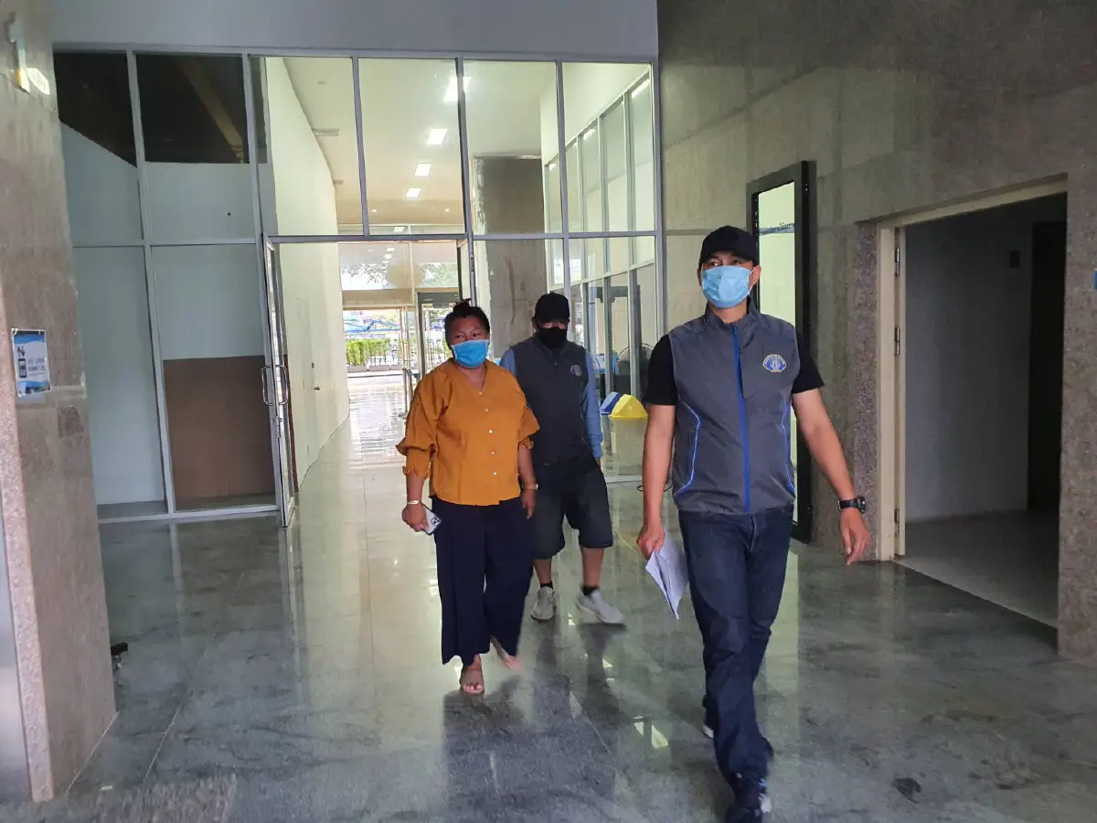 รวบสาวแสบตุ๋นขายหน้ากากอนามัยเสียหายกว่า 10 ล้าน