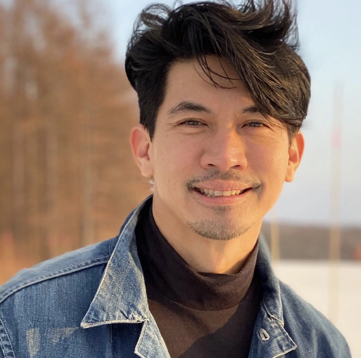 เคน ธีรเดช ลงมือตัดผมด้วยตัวเอง แฟนคลับแห่ชมทรงไหนก็หล่อ