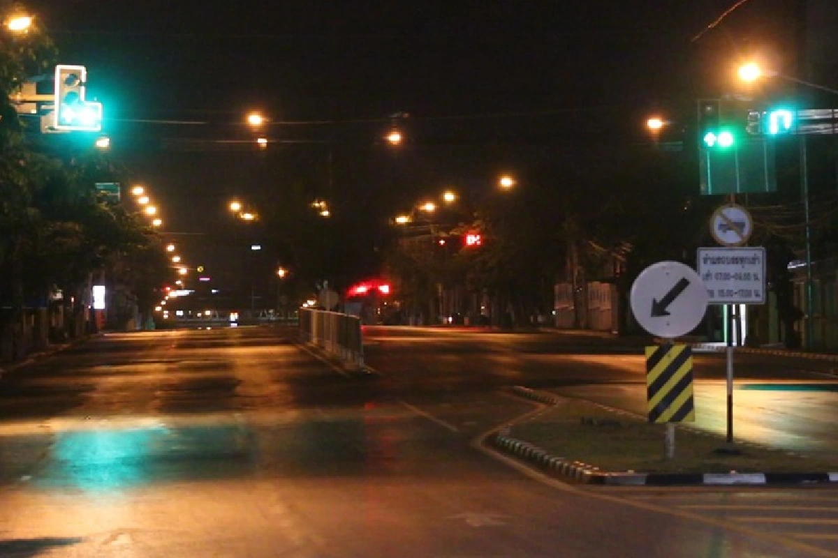 ผู้ว่าฯขอนแก่นเพิ่มชุดเคลื่อนที่เร็วคุมเข้มช่วงเคอร์ฟิว 