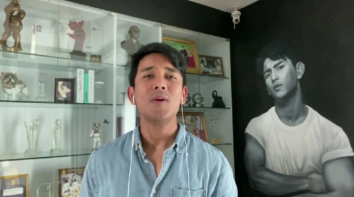 บี้-แพ็ท เปิดมิติใหม่! นำทีมศิลปินโชว์พลังเสียงสดๆแสดงละครเวทีออนไลน์ (คลิป)