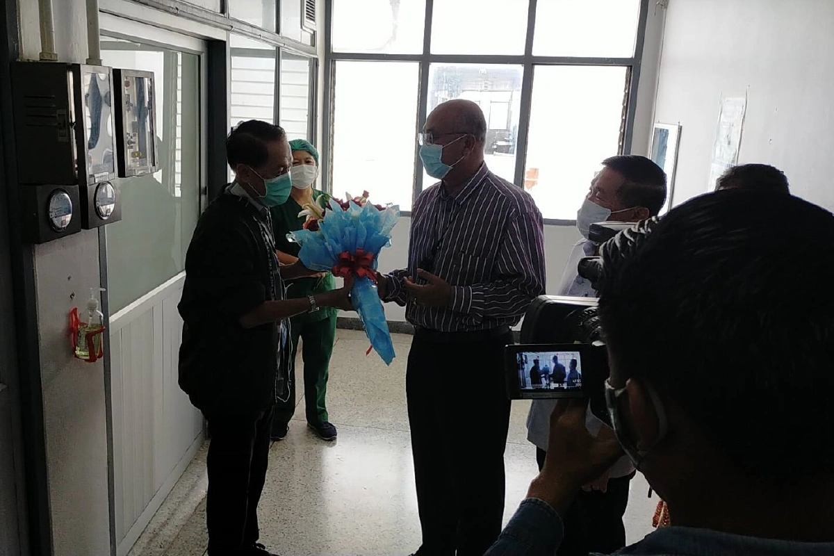 เซียนมวยกาฬสินธุ์ ผู้ป่วยโควิด-19 รักษาหายได้กลับบ้านแล้ว