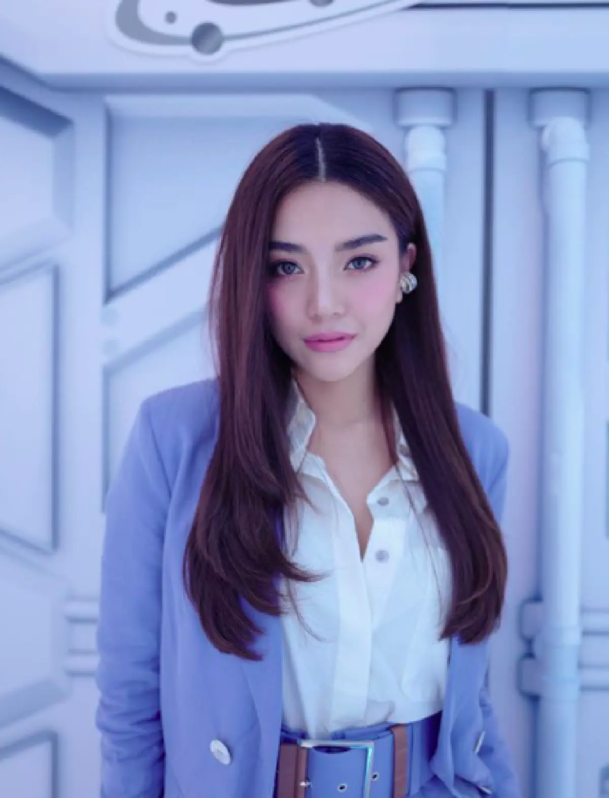 “ปราง กัญญ์ณรัณ” เผยภาพวัยเด็กสมัยเรียนอนุบาล1-3 สวยคมมาแต่ไกล