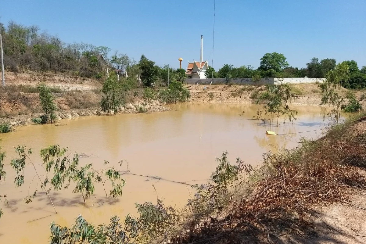 ปภ.เขต2สุพรรณฯส่งเครื่องสูบน้ำระยะไกล ช่วยกาญจน์แก้แล้งอ.ห้วยกระเจา