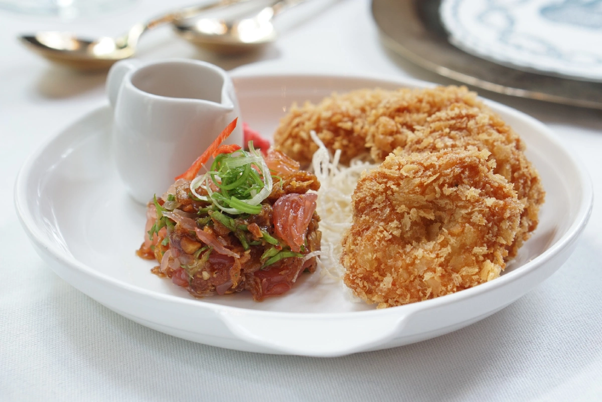 ชิมเมนูอาหารต้านอนุมูลอิสระตามแบบฉบับเชฟนูรอ