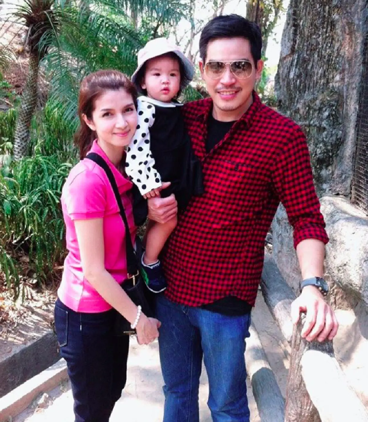 "โบว์ แวนดา" ของขึ้น! ฉะสื่อเขียนข่าวไม่ให้เกียรติ "ปอ ทฤษฎี"