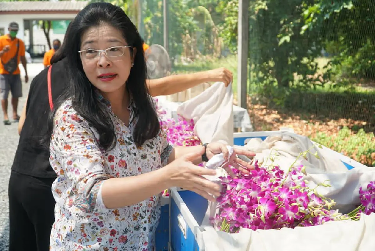 หญิงหน่อย ปลื้มแจก "กล้วยไม้" ฟรีทำให้ชาวบ้านมีเงินพอเลี้ยงครอบครัว