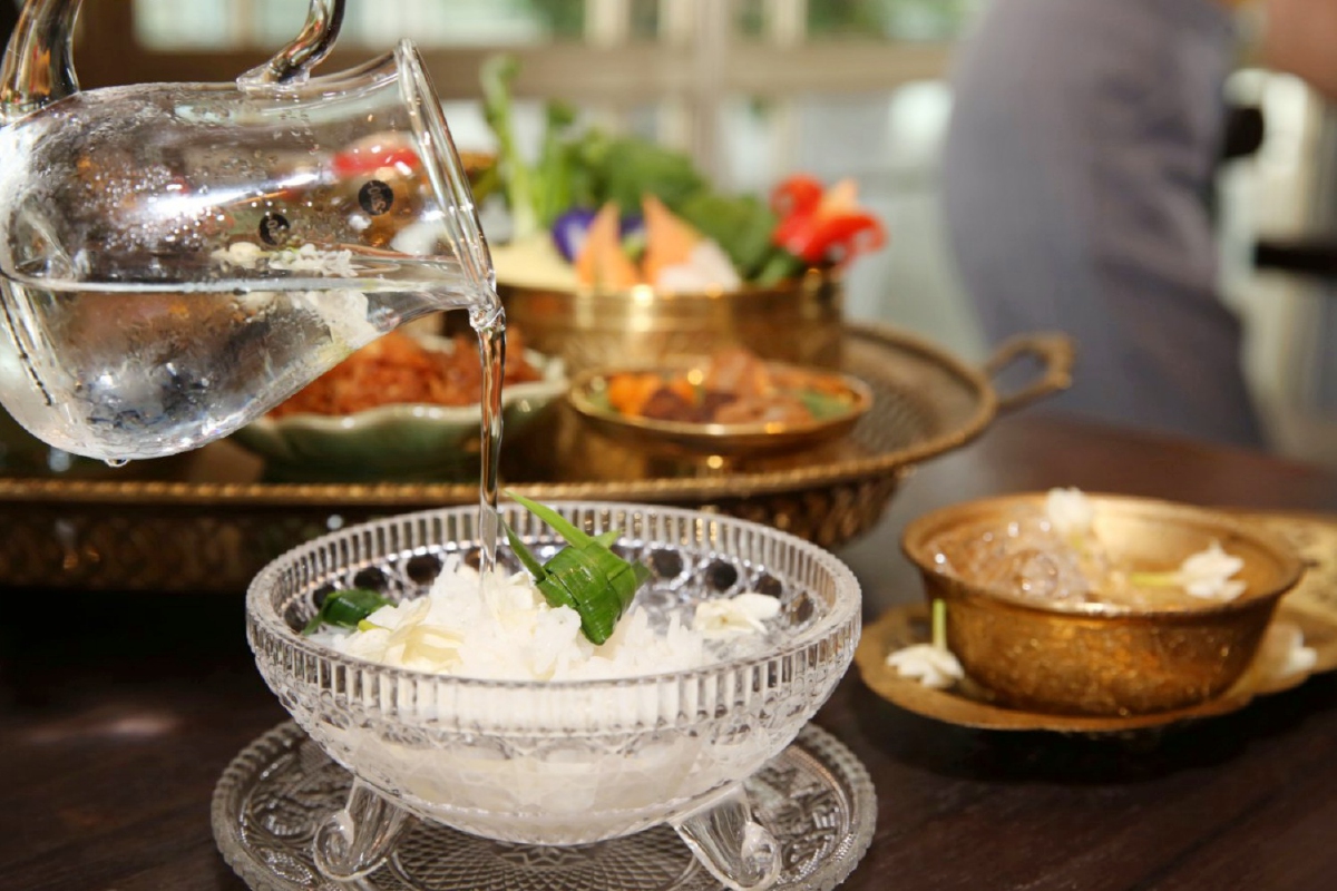 ข้าวแช่นารา สูตรลับตำรับคุณยาย ข้าวแช่นารา สูตรลับตำรับคุณยาย