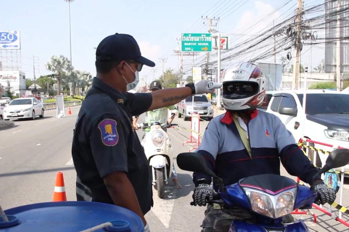 โควิด-19 : ภาคธุรกิจมองวิกฤตโรคระบาดทำเศรษฐกิจพัทยาฟุบนาน