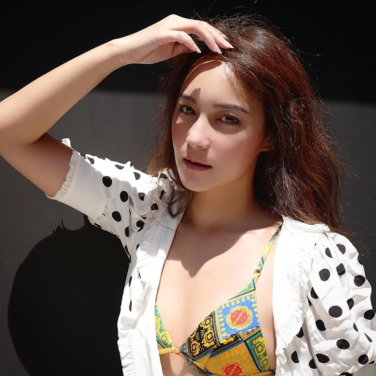 บี น้ำทิพย์ แปลงโฉมเป็นนางเงือก อดไปทะเล..แต่ก็เซ็กซี่ได้บนสนามหญ้า