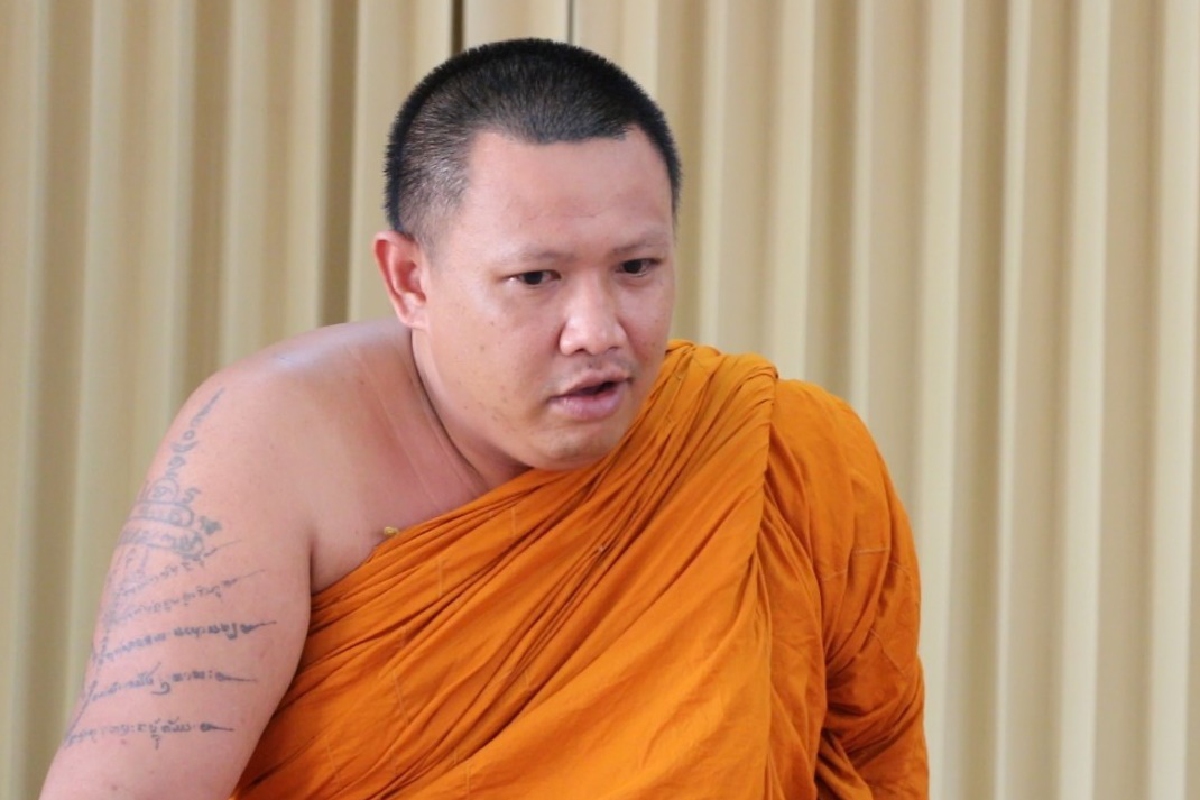 พระนักเทศน์ดังแจงถูกขุดคลิปเก่าลิปซิงค์ผ่านTikTok หวังทำลายชื่อเสียง พระนักเทศน์ดังแจงถูกขุดคลิปเก่าลิปซิงค์ผ่านTikTok หวังทำลายชื่อเสียง