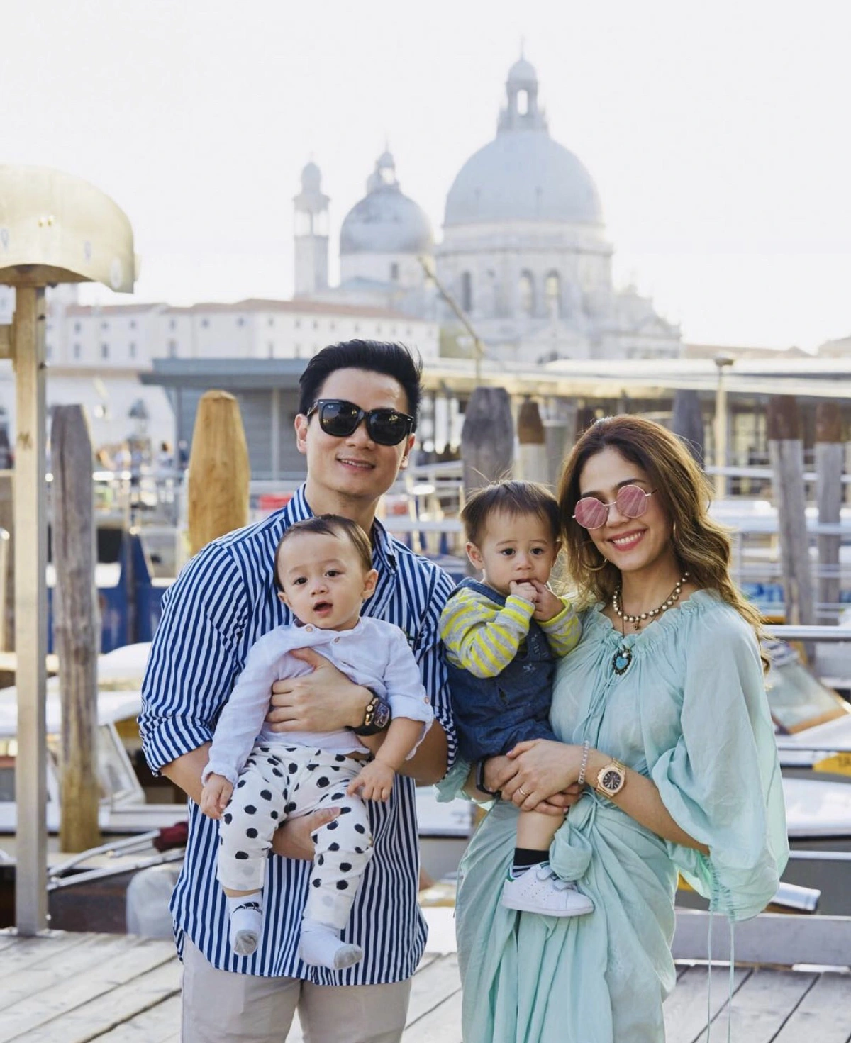 โมเมนต์คุณพ่อ น็อต วิศรุต เล่นกับ สายฟ้า-พายุ แคปชั่นน่ารักอ่านแล้วยิ้มตาม