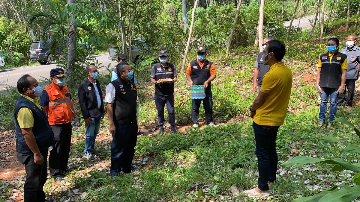 ผู้ว่าฯชื่นชม 2 หนุ่มกางเต้นท์นอนในสวนยางพิสูจน์ปลอดโควิด-19