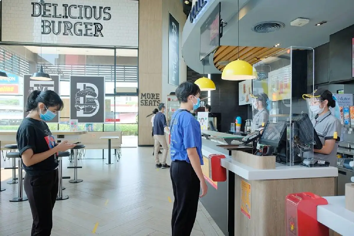 "แมคโดนัลด์"ทยอยเปิดสาขา พร้อมจัดมาตรการเข้มป้องกันไวรัส