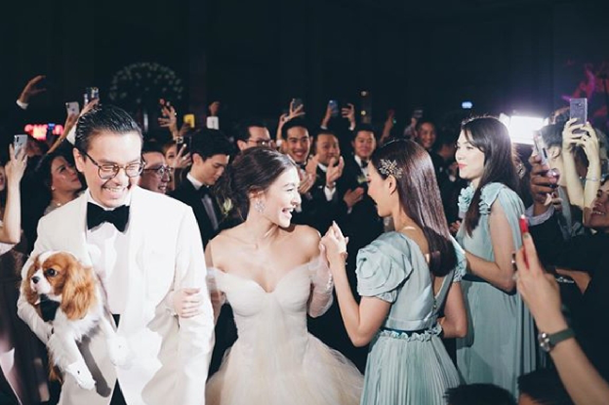 เพจดังเผย "แต้ว ณฐพร" กับ “ไฮโซหลวง” รู้จักกันตั้งแต่ช่วงกันยายนปีที่แล้ว