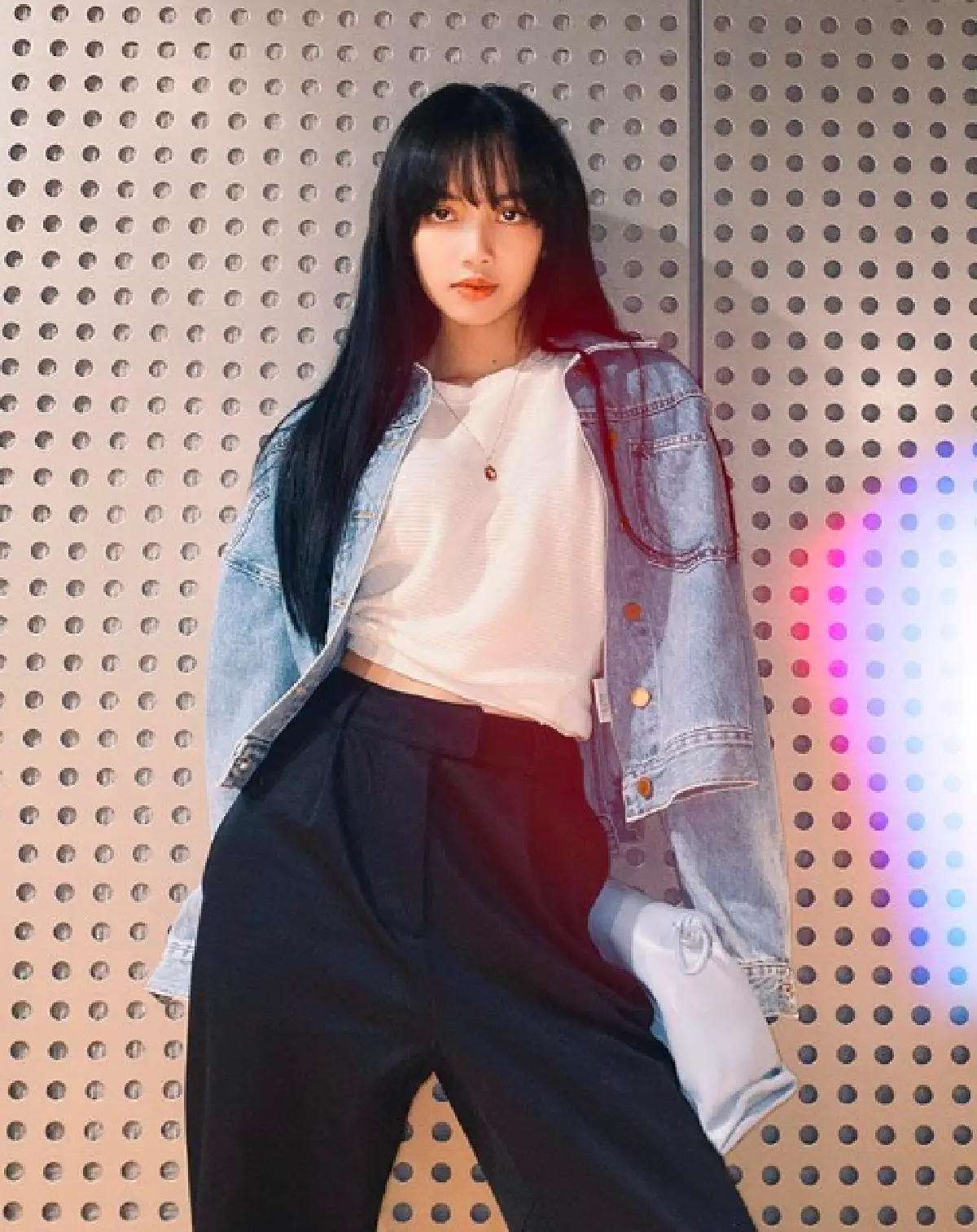 “ลิซ่า BLACKPINK” ถูกแอนตี้แฟนขู่ฆ่า! จะใช้ปืนยิงในวันคัมแบ็ก