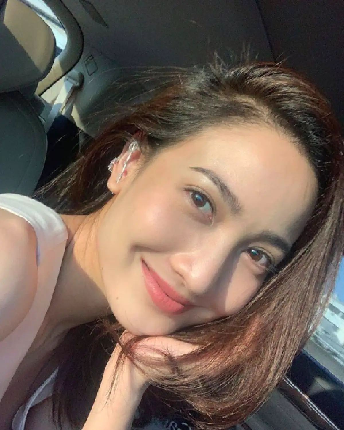 เพจดังเผย "แต้ว ณฐพร" กับ “ไฮโซหลวง” รู้จักกันตั้งแต่ช่วงกันยายนปีที่แล้ว