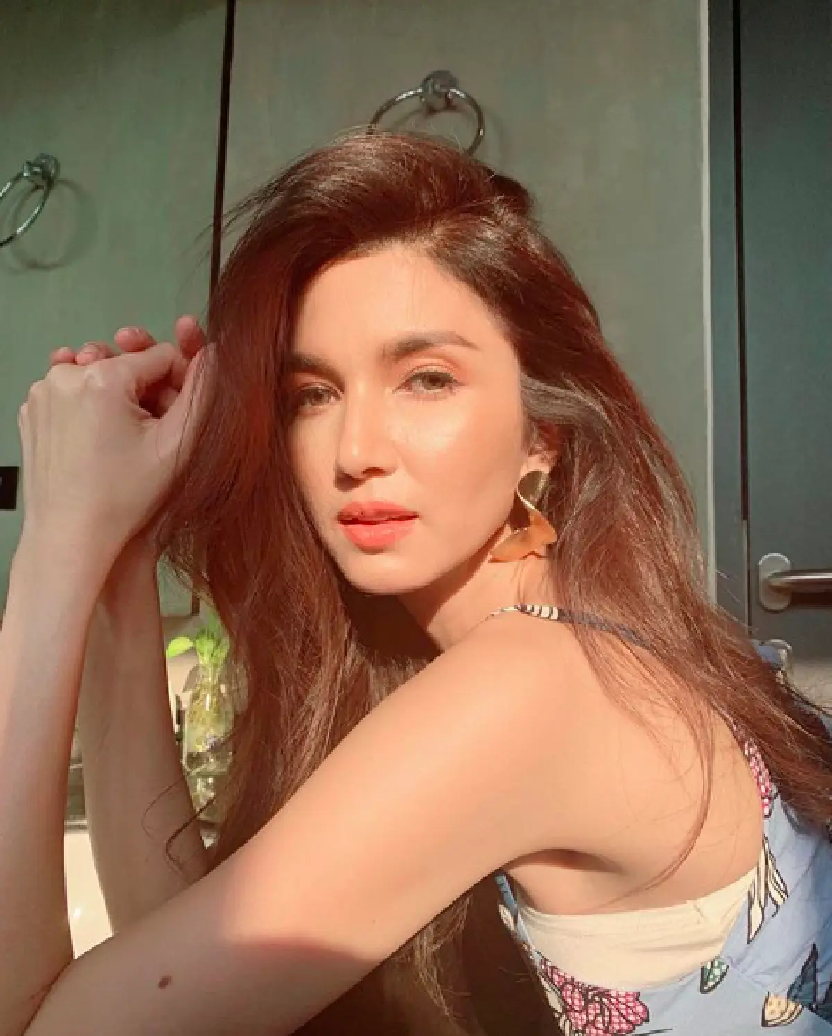 "โบว์ แวนดา" เผยแชทถูกคนมาขอเลี้ยงดูในฐานะภรรยาลับ ค่าตอบแทนหลักล้าน