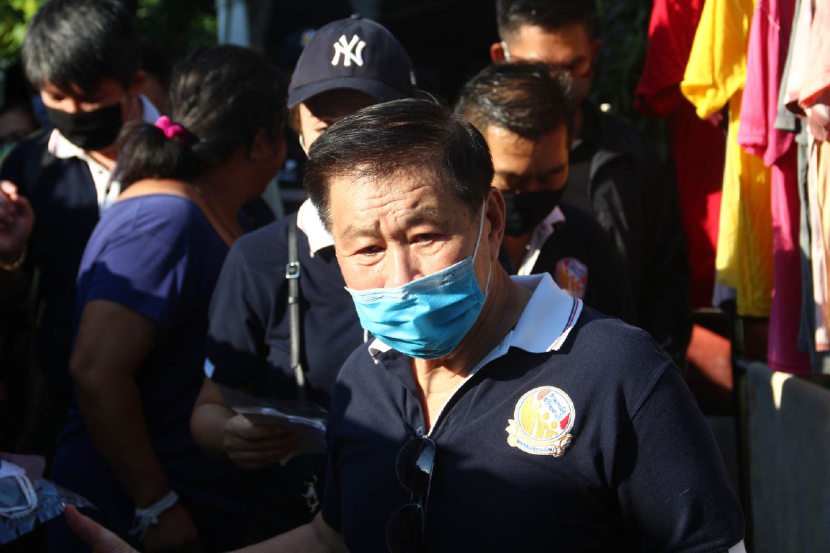 "เสรีพิศุทธ์" เตรียมเปิดประเด็นในสภา รัฐบาลลดความเหลื่อมล้ำเหลว "เสรีพิศุทธ์" เตรียมเปิดประเด็นในสภา รัฐบาลลดความเหลื่อมล้ำเหลว