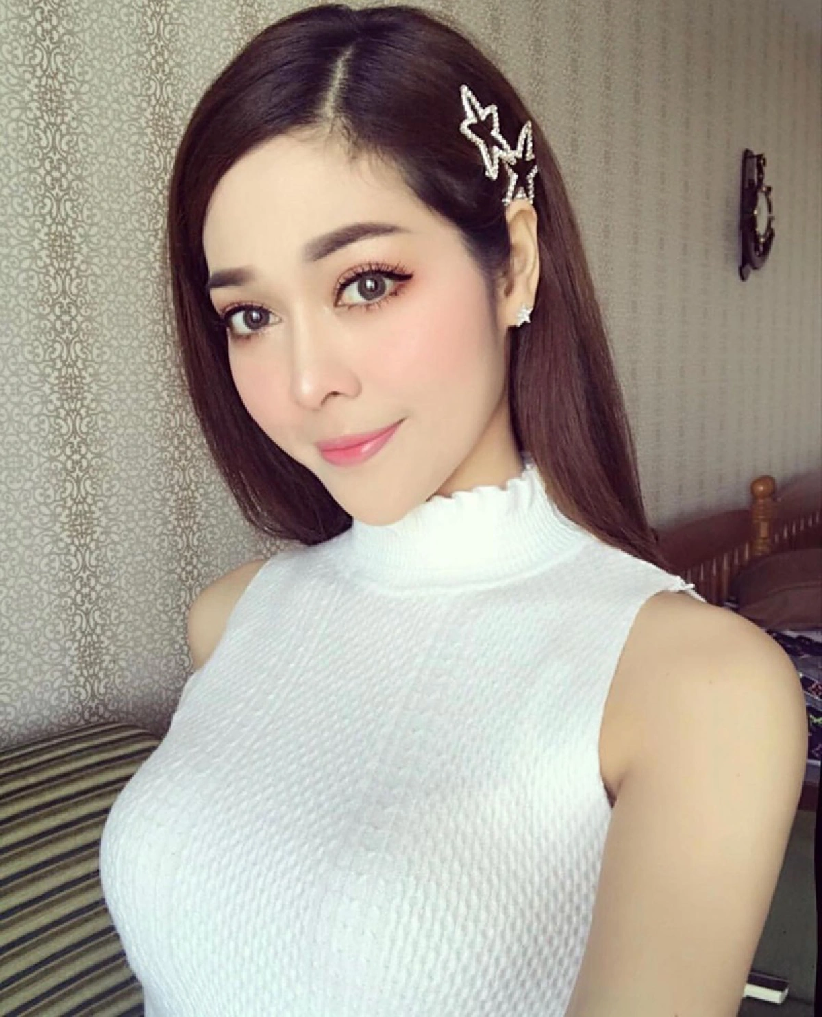 จูน นาตาชา แจ้งความผู้จัดนามสกุลดังเบี้ยวค่าตัว ด้าน แน็ก ชาลี โดนหลอกด้วย