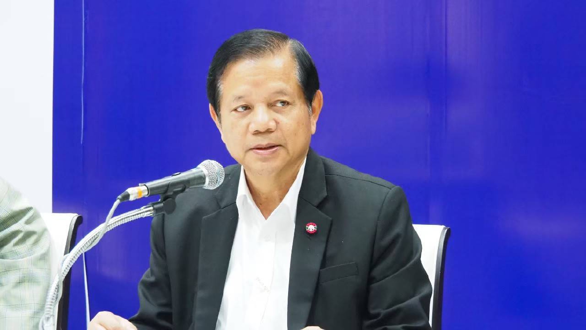 "ชวลิต"ซัดหลักเกณฑ์เยียวยาเกษตรกร"ห่วยแตก"จี้ เยียวยาชาวนาทุกราย "ชวลิต"ซัดหลักเกณฑ์เยียวยาเกษตรกร"ห่วยแตก"จี้ เยียวยาชาวนาทุกราย