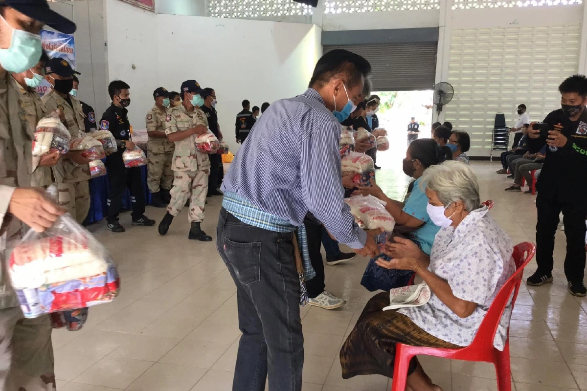 ครูแก้วแจงดื่มเบียร์ใต้ถุนบ้าน นครพนมปลดล็อกแล้ว