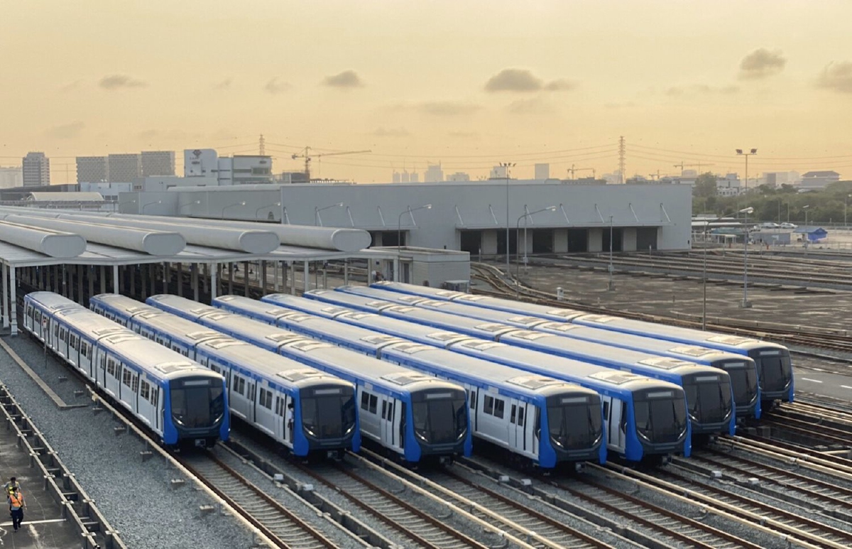 MRT เพิ่มรถไฟฟ้าอีก 9 ขบวน เสิร์ฟคนเมือง แก้รอคิวนาน ชั่วโมงเร่งด่วน MRT เพิ่มรถไฟฟ้าอีก 9 ขบวน เสิร์ฟคนเมือง แก้รอคิวนาน ชั่วโมงเร่งด่วน