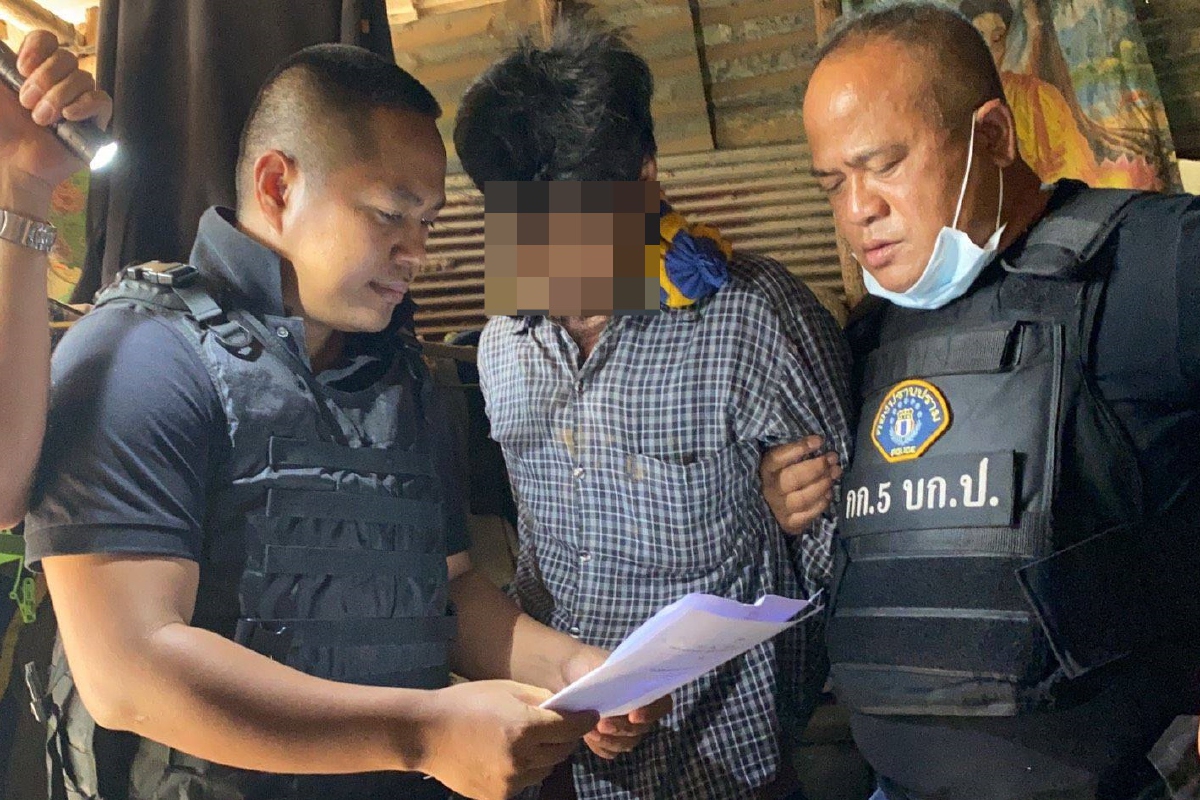 กองปราบรวบผู้ต้องหาฆ่า4ศพปมหักหลังยาเสพติดเหตุเกิดเมื่อปี57 กองปราบรวบผู้ต้องหาฆ่า4ศพปมหักหลังยาเสพติดเหตุเกิดเมื่อปี57