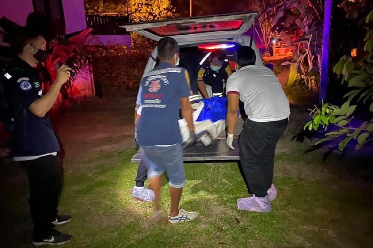 สาวจีนเศร้า!แฟนหนุ่มชิลีถูกนักท่องเที่ยวสเปนแทงตายบนเกาะพะงัน