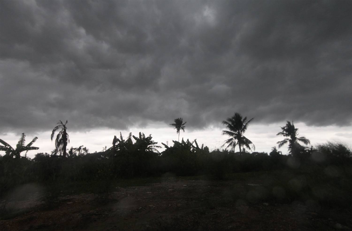 ไทยตอนบนอากาศร้อนจัด มีพายุฝนฟ้าคะนอง-ลูกเห็บตกบางแห่ง ไทยตอนบนอากาศร้อนจัด มีพายุฝนฟ้าคะนอง-ลูกเห็บตกบางแห่ง