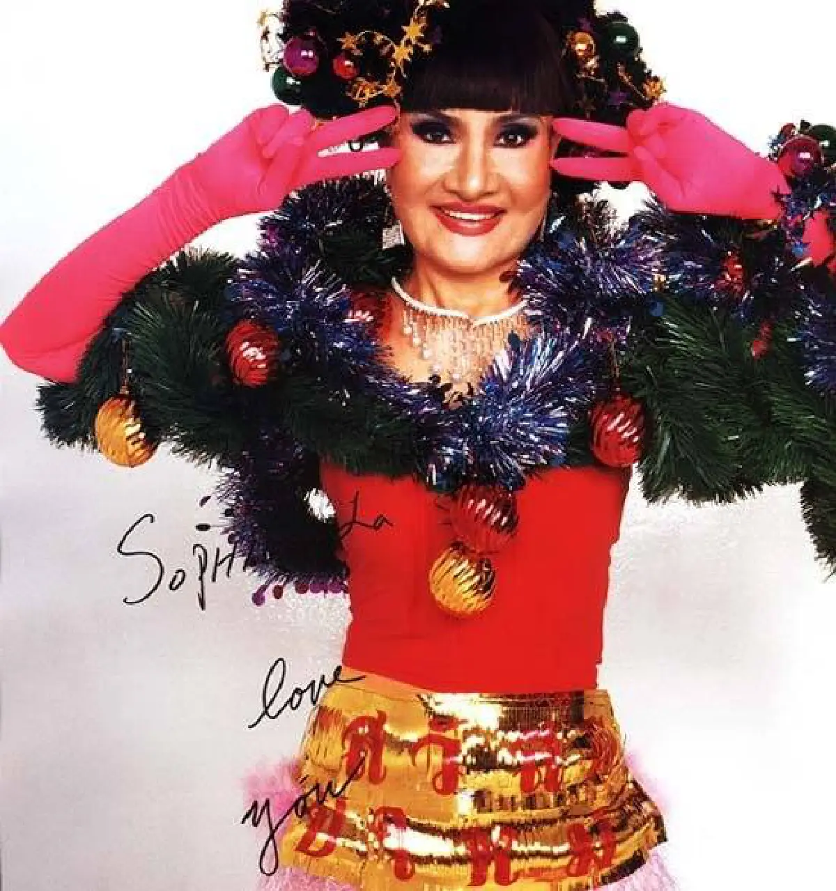 ส่องภาพ “โซเฟีย ลา” สมัยวัยรุ่น บอกเลยสวยไม่เบา หน้าหวานมาก