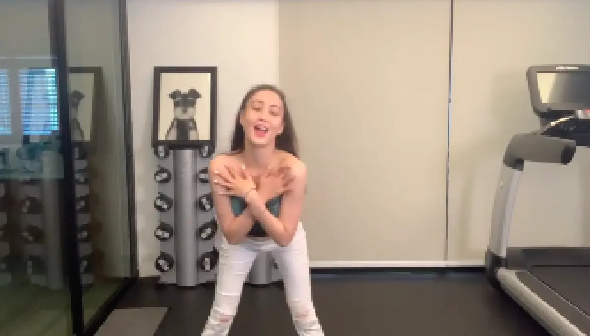 “แต้ว” กลับมาทวงตำแหน่งดาว TikTok โชว์เต้นสุดเซ็กซี่ พริ้วสุดๆ 