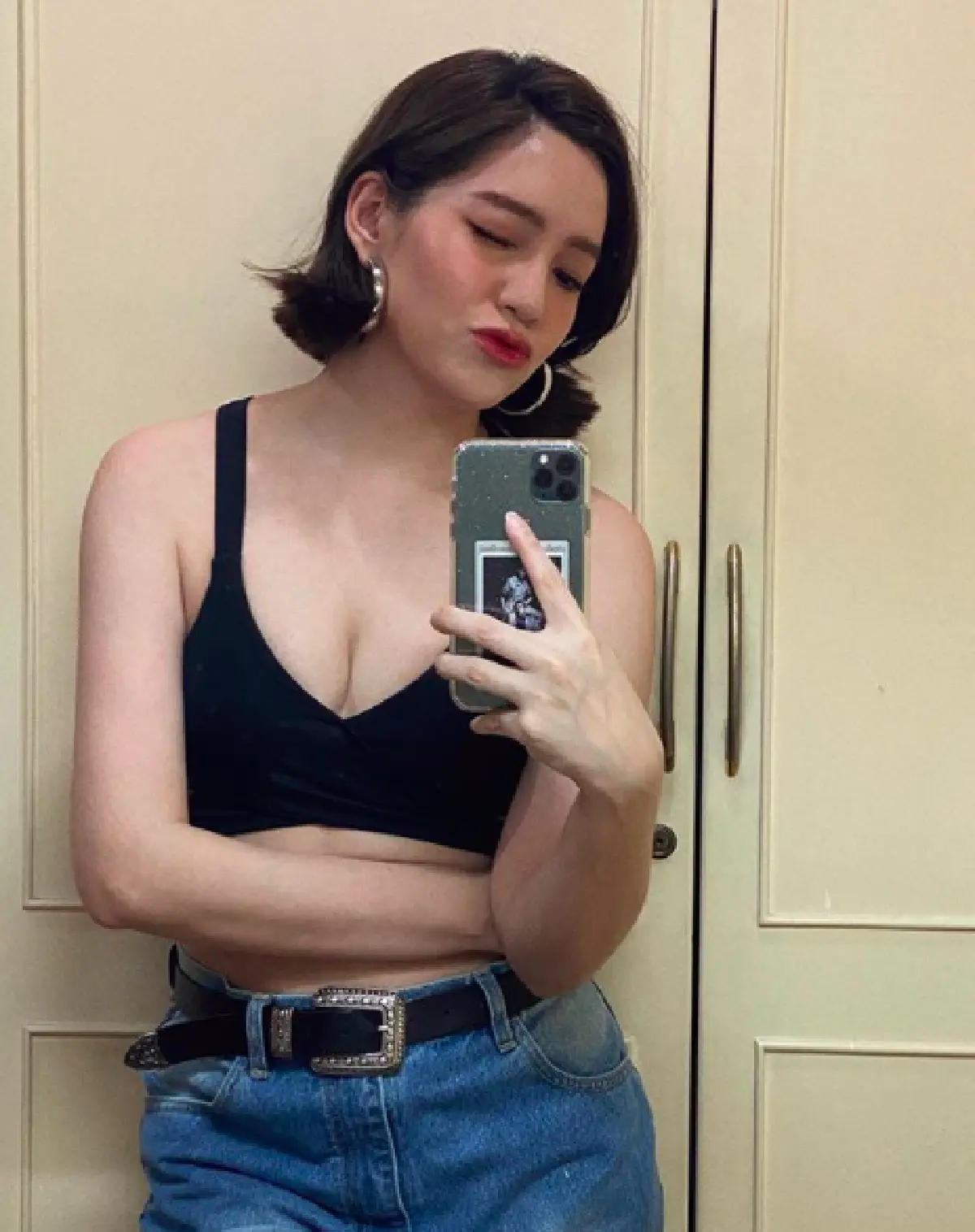 ชนะทุกตรง! “จ๊ะ จิตตาภา” แซ่บหนักใส่ชุดบิกินี่สุดฮอต รดน้ำต้นไม้อยู่บ้าน