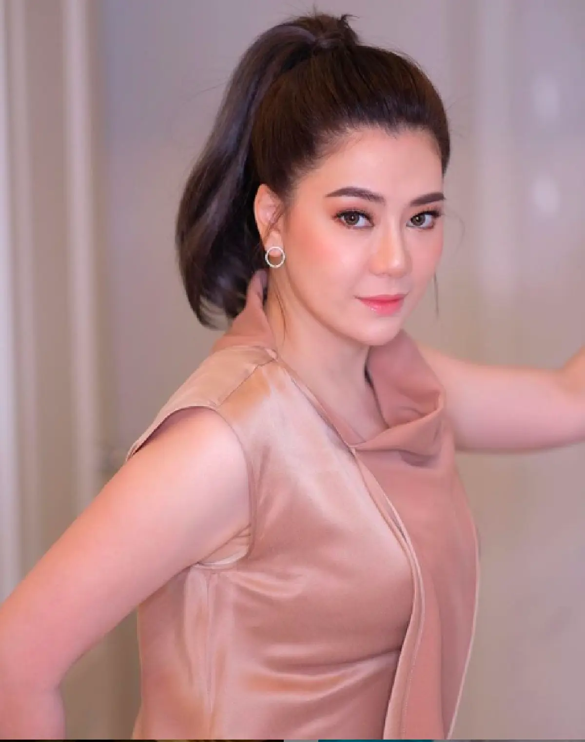 “โอ๋ ภัคจีรา" อวดภาพสุดเซ็กซี่ ในชุดว่ายน้ำบิกินี่เมื่อ 20 ปีที่แล้ว