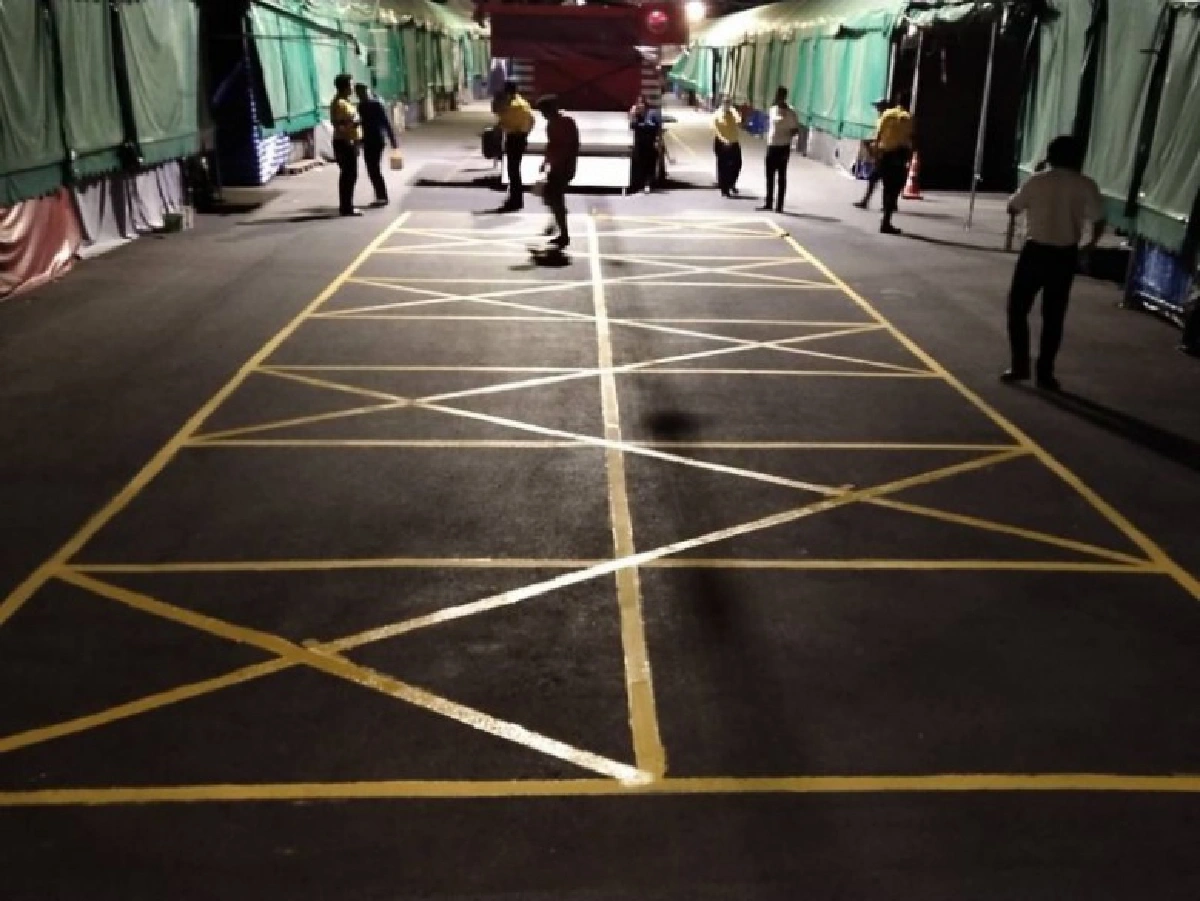 กทม.ระดมตีเส้นในตลาดนัดจตุจักรลดความแออัดคาดเสร็จศุกร์นี้