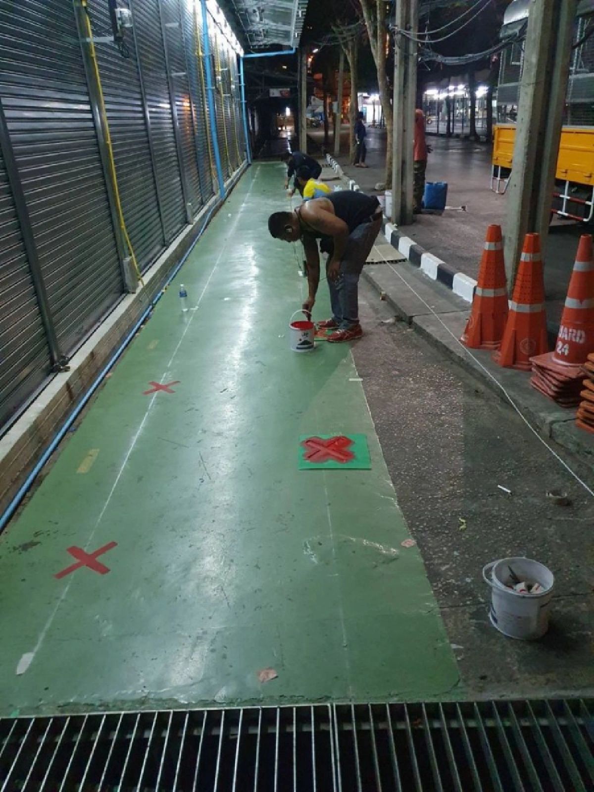 กทม.ระดมตีเส้นในตลาดนัดจตุจักรลดความแออัดคาดเสร็จศุกร์นี้