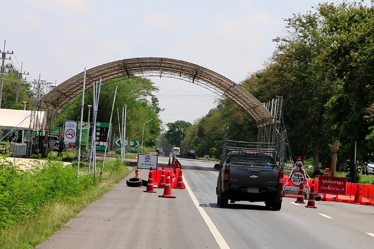 ผู้ว่าฯพิจิตรไฟเขียวตั้งเต็นท์ใหญ่สุดในไทยเป็นจุดคัดกรองโควิด19สั่งเพิ่มตู้ปันสุขทุกท้องถิ่น