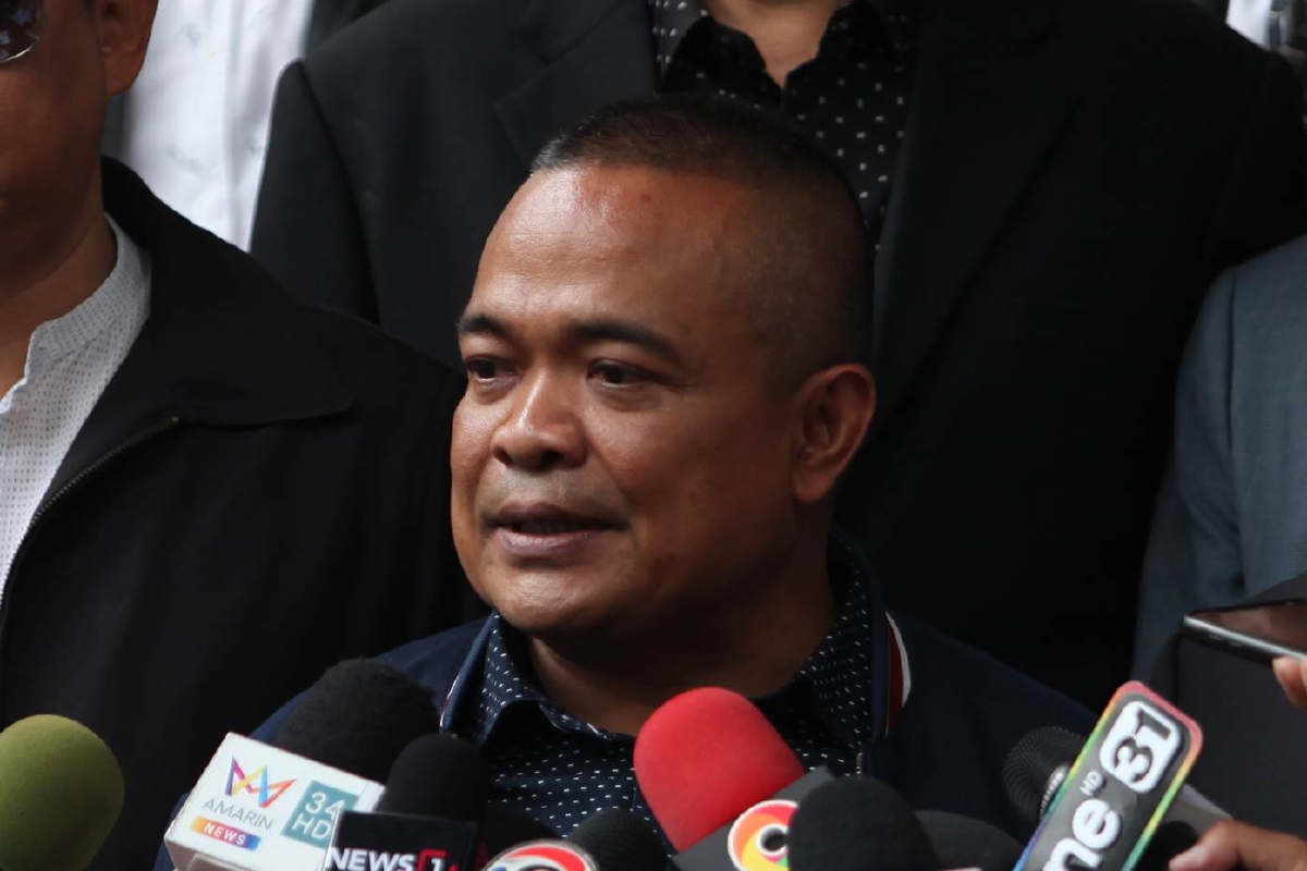 จตุพรเตือนรัฐบาลระวังปัญหาปากท้องทำเกิดม็อบคนหิวโหย จตุพรเตือนรัฐบาลระวังปัญหาปากท้องทำเกิดม็อบคนหิวโหย